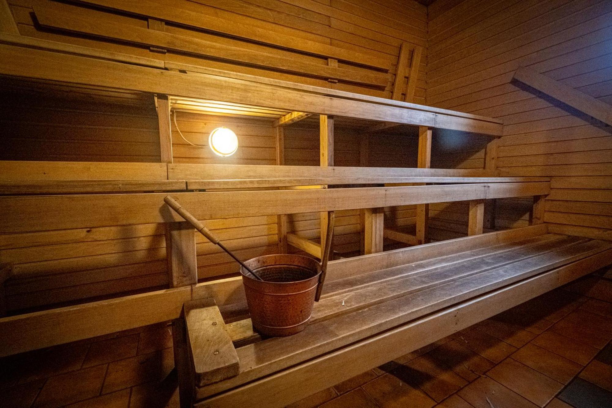 Hostel Laguun Калласте Экстерьер фото