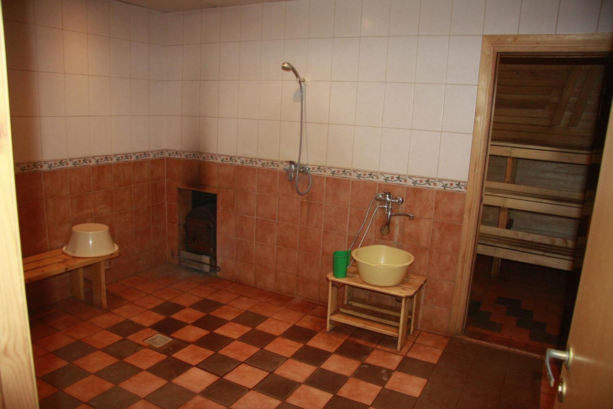 Hostel Laguun Калласте Экстерьер фото