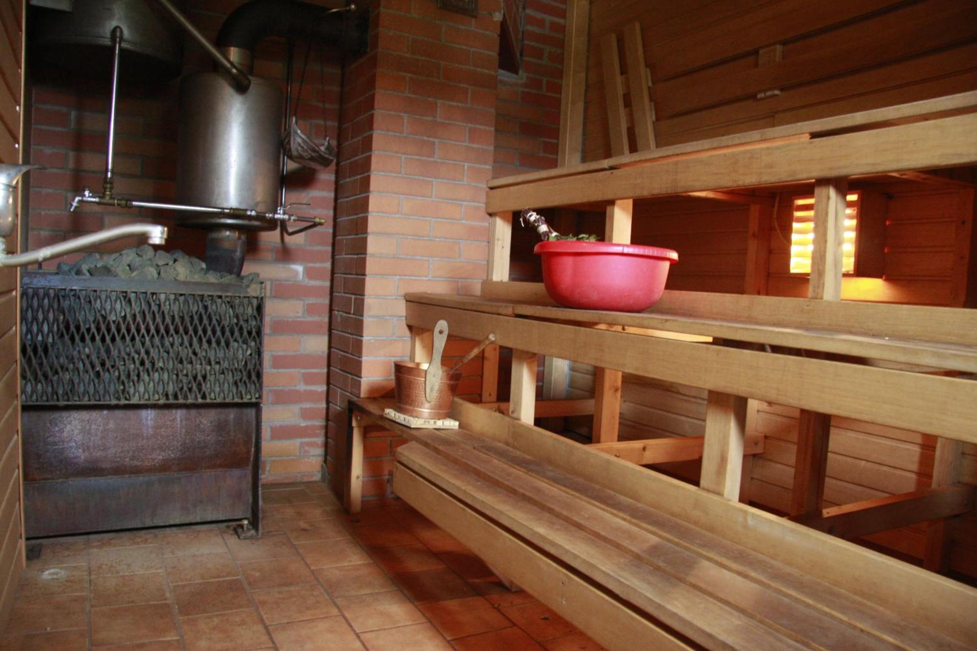 Hostel Laguun Калласте Экстерьер фото